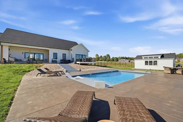 Real estate photography  -  pool and outdoor living, Shenandoah Valley